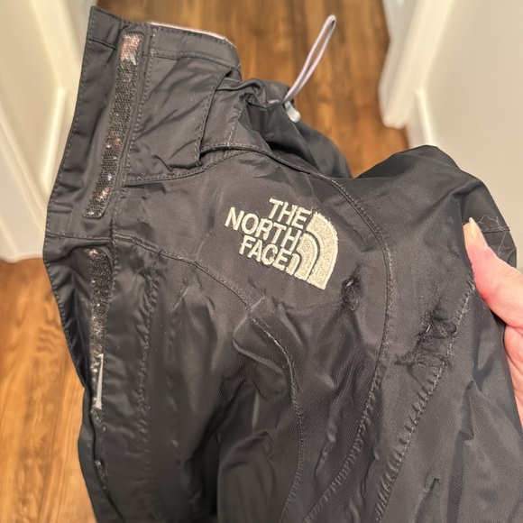 The North Face Jacket - Picture 9 of 9